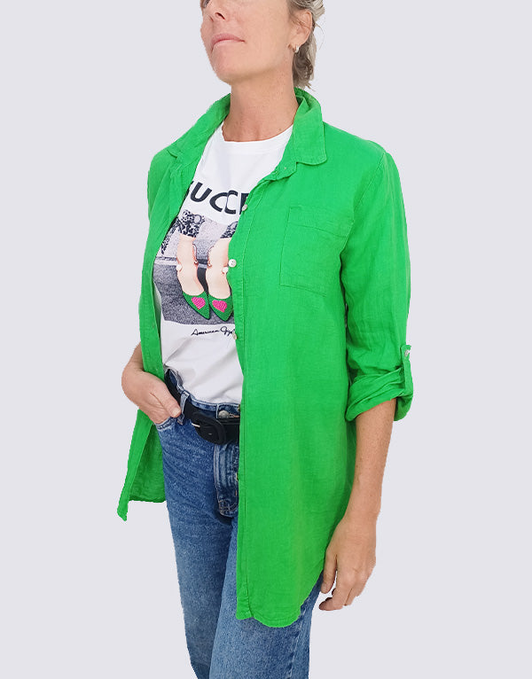 Loose green shirt