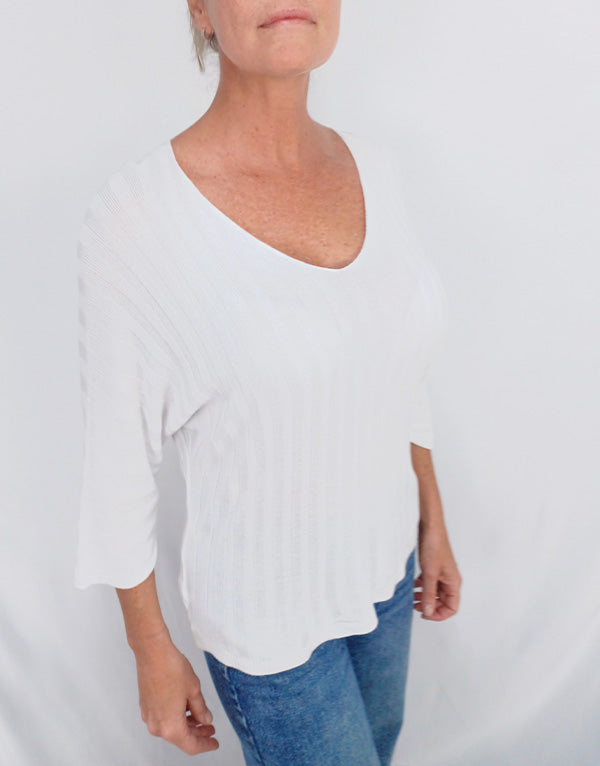 White ribbed long sleeve sweater