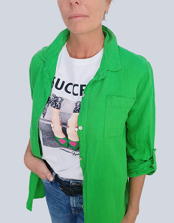 Loose green shirt