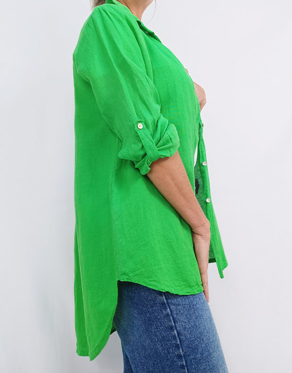 Loose green shirt