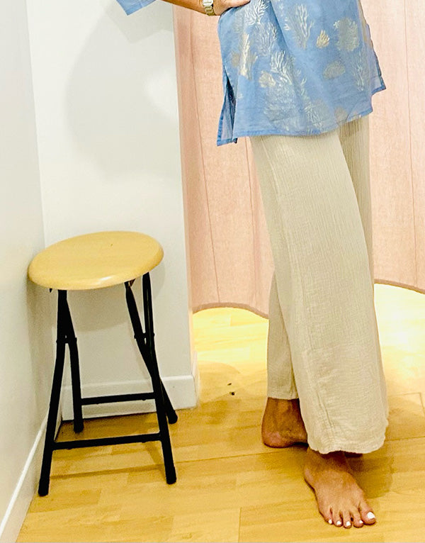 Loose pants